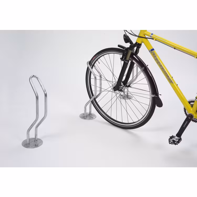 Einzelparker/Fahrrradständer Bodenparker Typ 3100, zum Aufdübeln - Anwendungsbeispiel: Bodenparker Typ 3100, 1er
