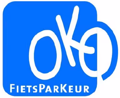Doppelstockparker &prime;Optimus&prime; einseitig mit 400 mm Radabstand und Gasdruckfedern
