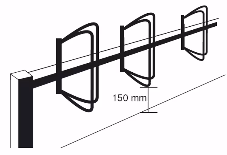 Fahrradständer / Reihenparker ′Nordstrand′, 45°, 6 Einstellplätze, einseitig - Technische Ansicht: Bodenfreiheit 150 mm